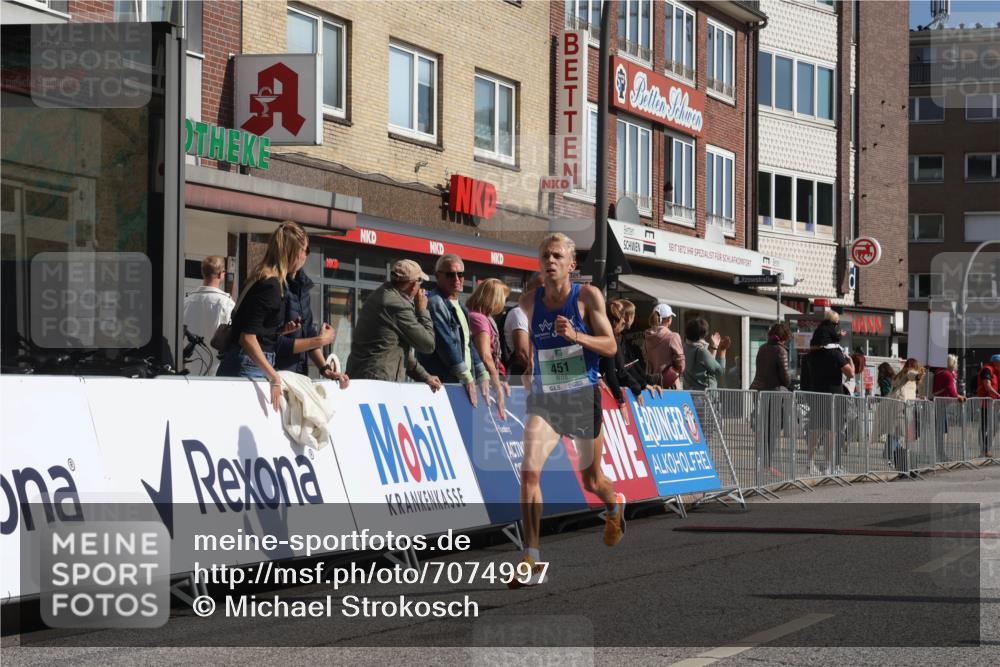 15.09.2024 - PSD Bank Halbmarathon Michael Strokosch http://msf.ph/oto/7074997 15.09.2024 11:04:32 Ziel 451 meine-sportfotos.de