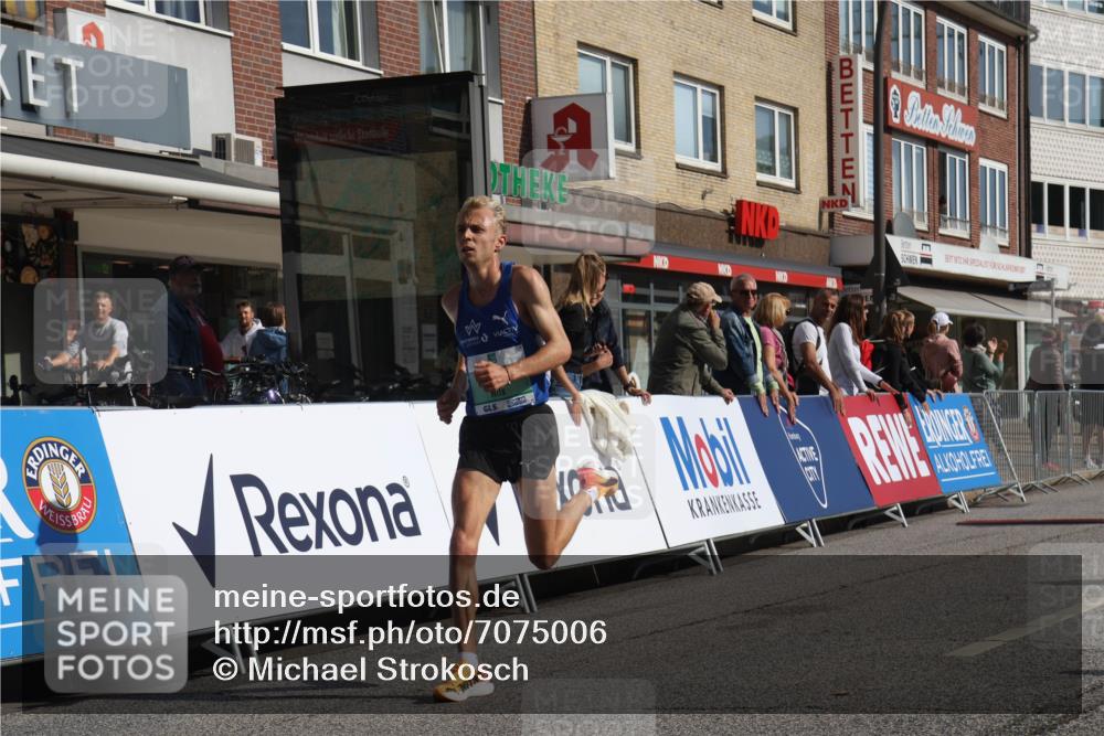 15.09.2024 - PSD Bank Halbmarathon Michael Strokosch http://msf.ph/oto/7075006 15.09.2024 11:04:33 Ziel 451 meine-sportfotos.de