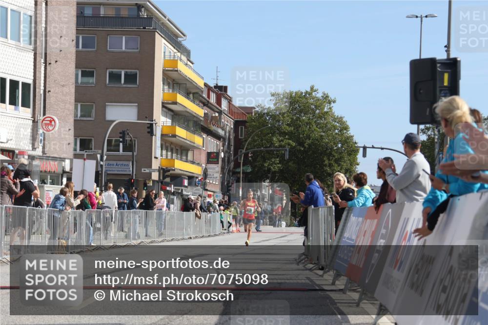 15.09.2024 - PSD Bank Halbmarathon Michael Strokosch http://msf.ph/oto/7075098 15.09.2024 11:05:19 Ziel 458 meine-sportfotos.de