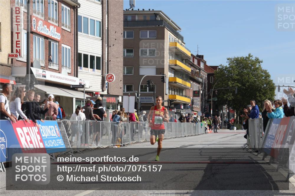 15.09.2024 - PSD Bank Halbmarathon Michael Strokosch http://msf.ph/oto/7075157 15.09.2024 11:05:23 Ziel 458 meine-sportfotos.de