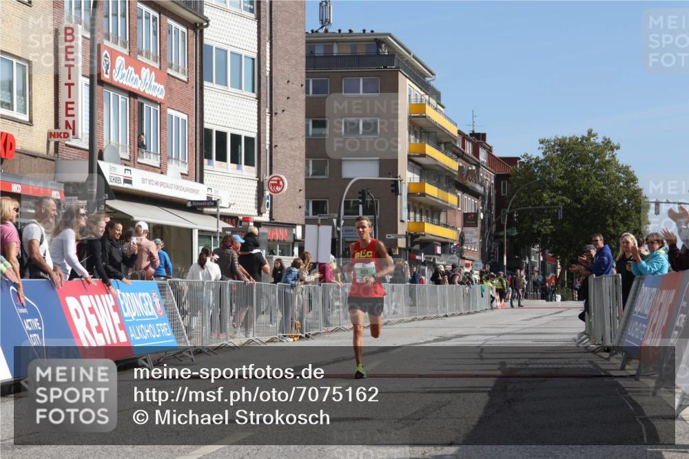 15.09.2024 - PSD Bank Halbmarathon Michael Strokosch http://msf.ph/oto/7075162 15.09.2024 11:05:23 Ziel 458 meine-sportfotos.de