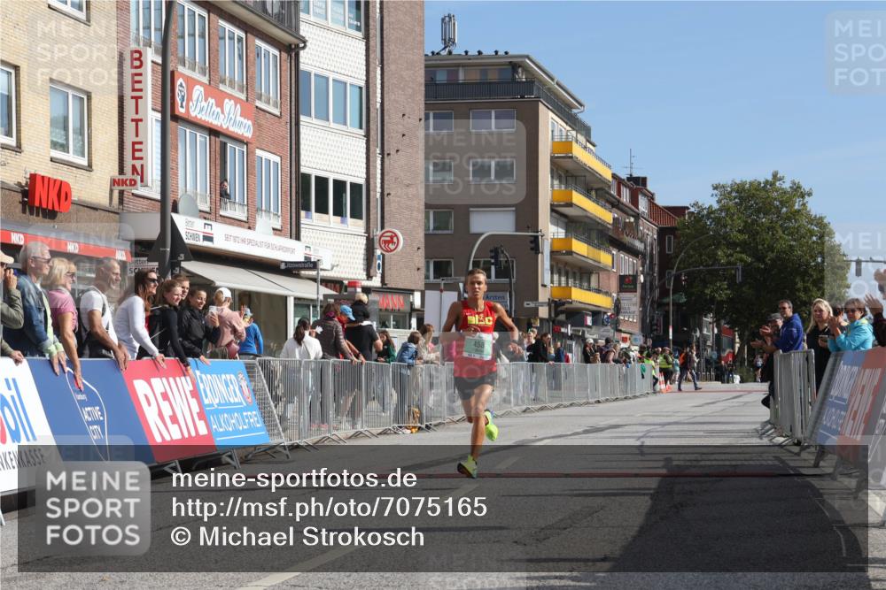 15.09.2024 - PSD Bank Halbmarathon Michael Strokosch http://msf.ph/oto/7075165 15.09.2024 11:05:24 Ziel 458 meine-sportfotos.de