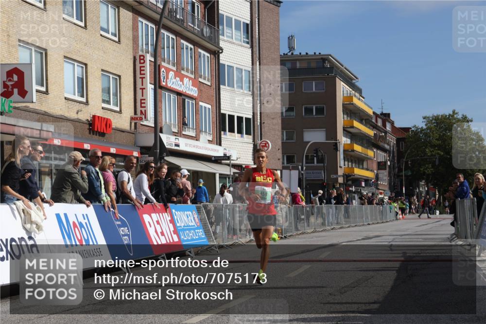 15.09.2024 - PSD Bank Halbmarathon Michael Strokosch http://msf.ph/oto/7075173 15.09.2024 11:05:24 Ziel 458 meine-sportfotos.de