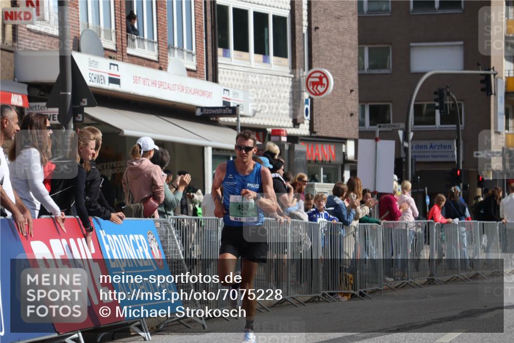 15.09.2024 - PSD Bank Halbmarathon Michael Strokosch http://msf.ph/oto/7075228 15.09.2024 11:05:45 Ziel 452 meine-sportfotos.de
