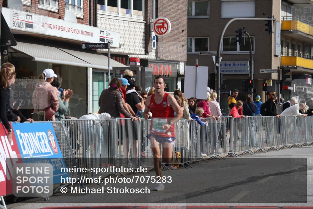 15.09.2024 - PSD Bank Halbmarathon Michael Strokosch http://msf.ph/oto/7075283 15.09.2024 11:05:55 Ziel 450, 452 meine-sportfotos.de