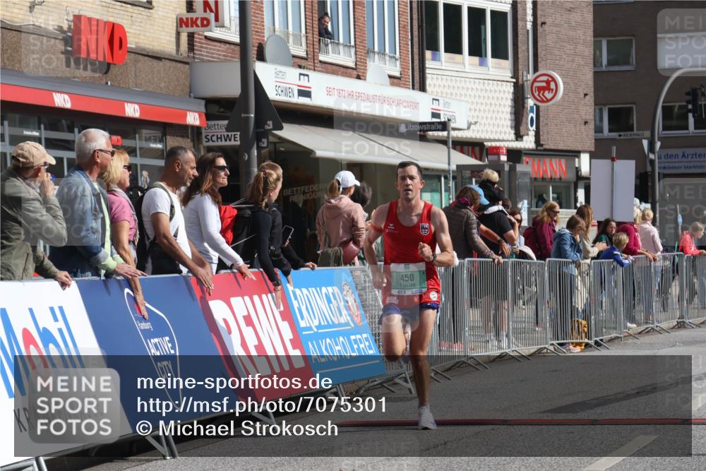 15.09.2024 - PSD Bank Halbmarathon Michael Strokosch http://msf.ph/oto/7075301 15.09.2024 11:05:56 Ziel 450, 452 meine-sportfotos.de