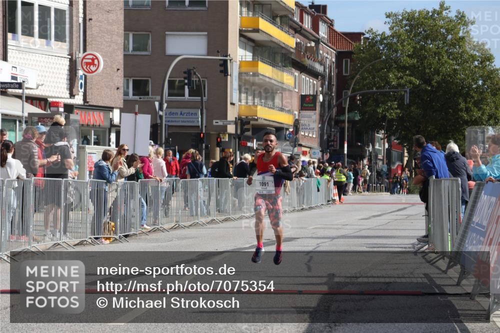15.09.2024 - PSD Bank Halbmarathon Michael Strokosch http://msf.ph/oto/7075354 15.09.2024 11:06:22 Ziel 1091 meine-sportfotos.de