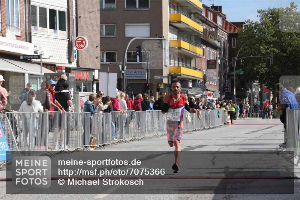 15.09.2024 - PSD Bank Halbmarathon Michael Strokosch http://msf.ph/oto/7075366 15.09.2024 11:06:22 Ziel 1091 meine-sportfotos.de