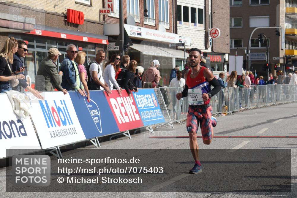 15.09.2024 - PSD Bank Halbmarathon Michael Strokosch http://msf.ph/oto/7075403 15.09.2024 11:06:24 Ziel 1091 meine-sportfotos.de