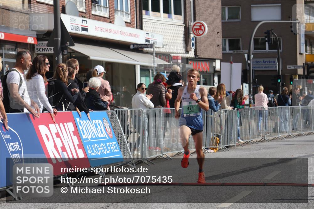 15.09.2024 - PSD Bank Halbmarathon Michael Strokosch http://msf.ph/oto/7075435 15.09.2024 11:06:39 Ziel 455, 461, 471 meine-sportfotos.de