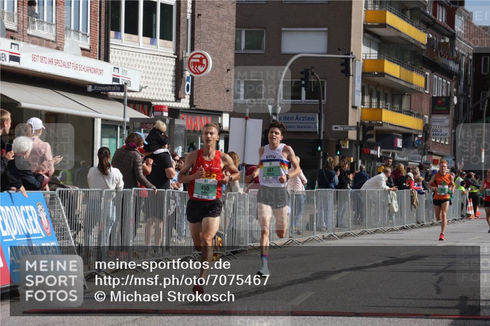 15.09.2024 - PSD Bank Halbmarathon Michael Strokosch http://msf.ph/oto/7075467 15.09.2024 11:06:42 Ziel 455, 459, 461, 471 meine-sportfotos.de