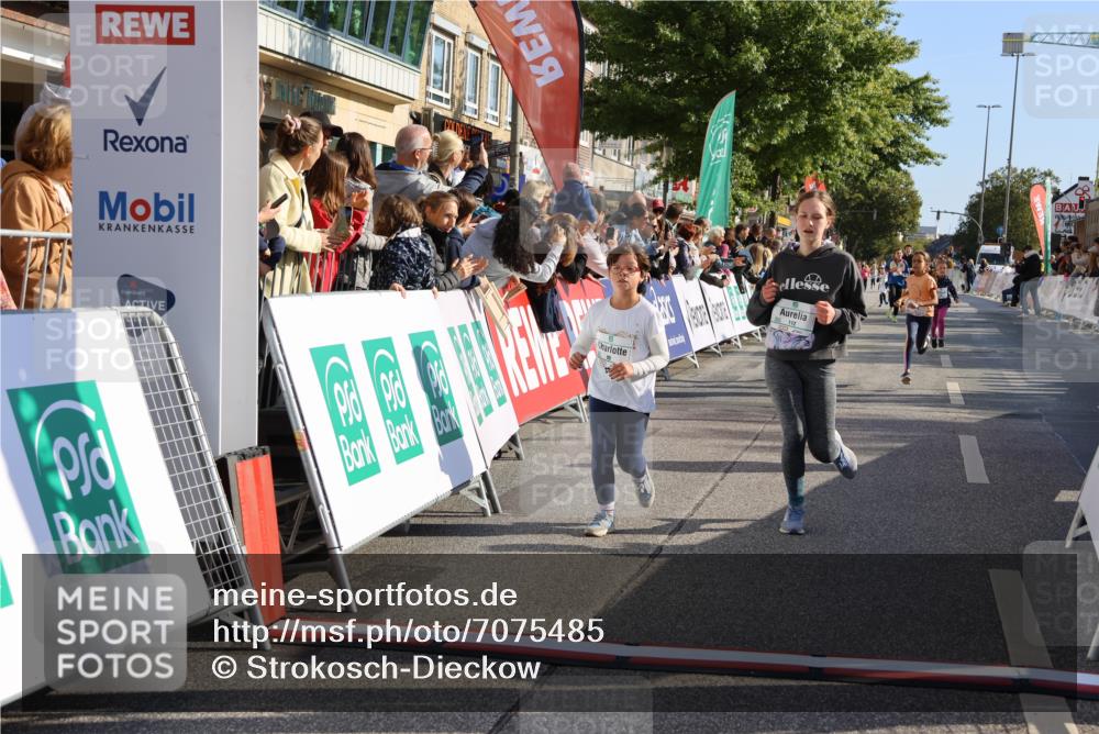 15.09.2024 - PSD Bank Halbmarathon Strokosch-Dieckow http://msf.ph/oto/7075485 15.09.2024 10:29:51 Ziel 15, 46, 60, 74, 80, 85, 111, 112, 120 meine-sportfotos.de