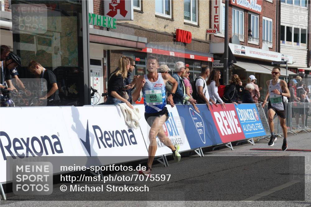 15.09.2024 - PSD Bank Halbmarathon Michael Strokosch http://msf.ph/oto/7075597 15.09.2024 11:06:54 Ziel 455, 456, 459, 460, 461, 467, 468, 472, 805 meine-sportfotos.de