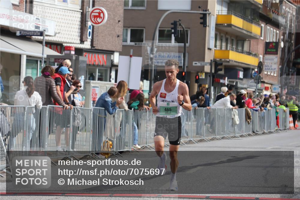15.09.2024 - PSD Bank Halbmarathon Michael Strokosch http://msf.ph/oto/7075697 15.09.2024 11:07:04 Ziel 456, 460, 465, 467, 468, 472 meine-sportfotos.de