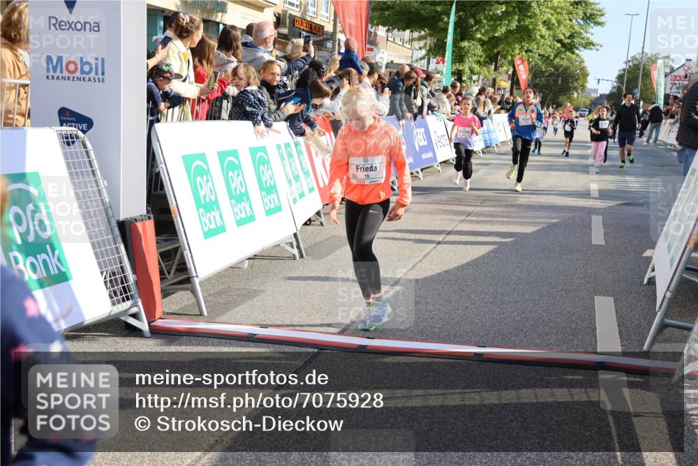 15.09.2024 - PSD Bank Halbmarathon Strokosch-Dieckow http://msf.ph/oto/7075928 15.09.2024 10:29:59 Ziel 15, 46, 60, 63, 74, 80, 112, 120, 164, 168, 171, 185, 225, 246, 286 meine-sportfotos.de