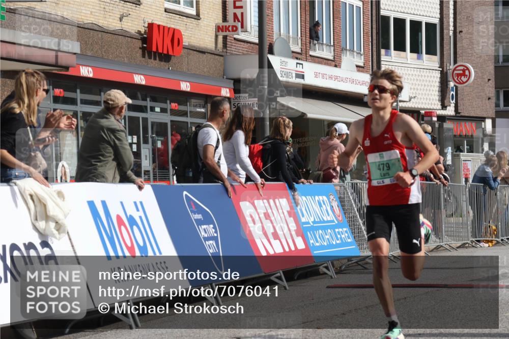 15.09.2024 - PSD Bank Halbmarathon Michael Strokosch http://msf.ph/oto/7076041 15.09.2024 11:08:07 Ziel 403, 408, 479, 483 meine-sportfotos.de