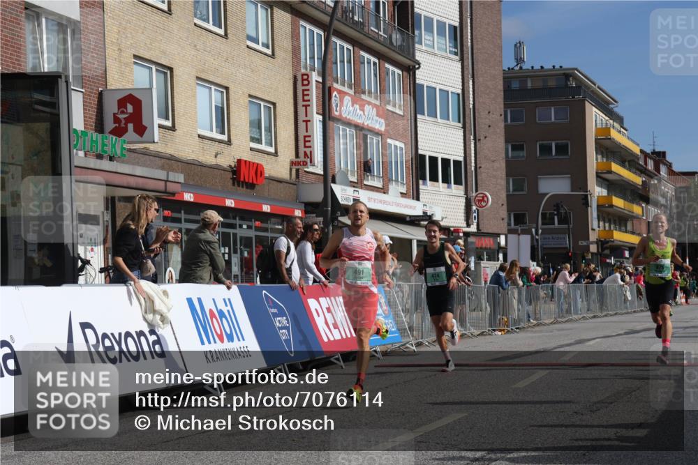 15.09.2024 - PSD Bank Halbmarathon Michael Strokosch http://msf.ph/oto/7076114 15.09.2024 11:08:15 Ziel 403, 474, 475, 479, 483, 491, 493 meine-sportfotos.de