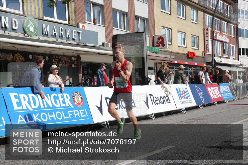15.09.2024 - PSD Bank Halbmarathon Michael Strokosch http://msf.ph/oto/7076197 15.09.2024 11:08:23 Ziel 474, 475, 491, 493, 1076 meine-sportfotos.de