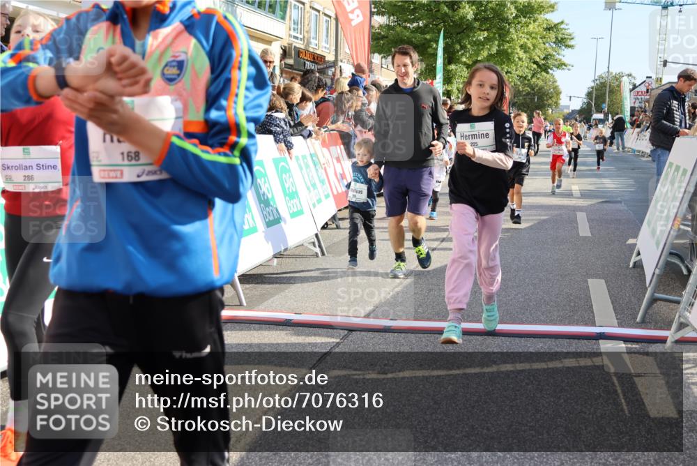 15.09.2024 - PSD Bank Halbmarathon Strokosch-Dieckow http://msf.ph/oto/7076316 15.09.2024 10:30:05 Ziel 3, 15, 46, 60, 63, 74, 127, 164, 168, 171, 185, 218, 225, 246, 286 meine-sportfotos.de