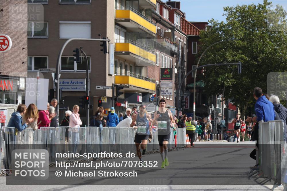 15.09.2024 - PSD Bank Halbmarathon Michael Strokosch http://msf.ph/oto/7076352 15.09.2024 11:08:47 Ziel 496, 525, 807 meine-sportfotos.de
