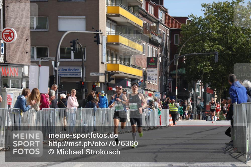 15.09.2024 - PSD Bank Halbmarathon Michael Strokosch http://msf.ph/oto/7076360 15.09.2024 11:08:47 Ziel 496, 525, 807 meine-sportfotos.de