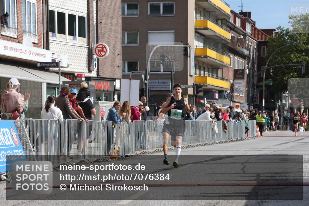 15.09.2024 - PSD Bank Halbmarathon Michael Strokosch http://msf.ph/oto/7076384 15.09.2024 11:08:49 Ziel 496, 525, 807 meine-sportfotos.de