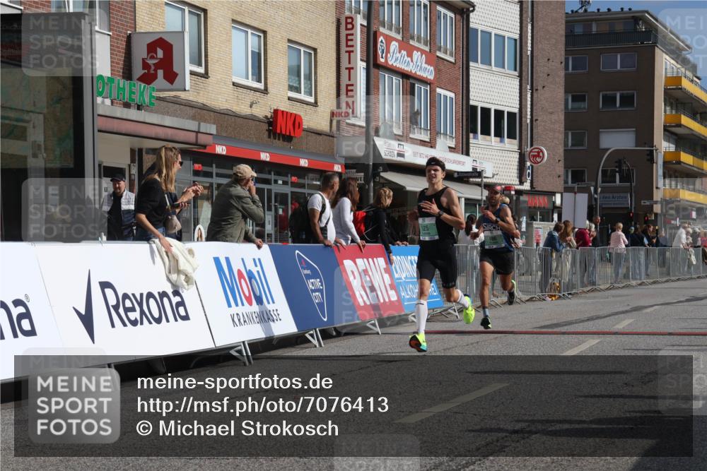 15.09.2024 - PSD Bank Halbmarathon Michael Strokosch http://msf.ph/oto/7076413 15.09.2024 11:08:51 Ziel 496, 525, 807 meine-sportfotos.de
