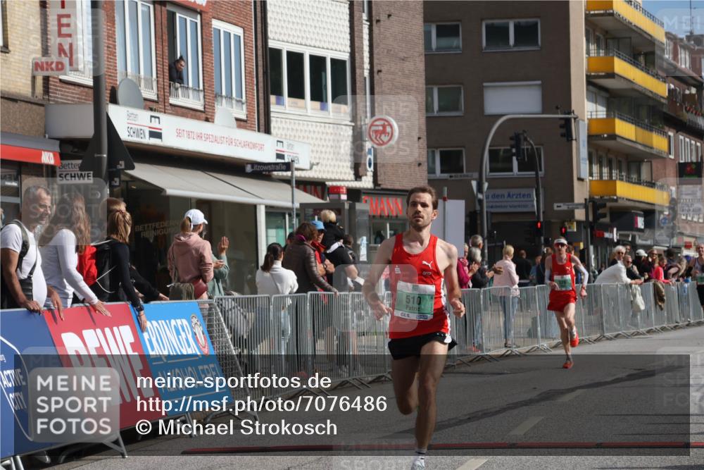 15.09.2024 - PSD Bank Halbmarathon Michael Strokosch http://msf.ph/oto/7076486 15.09.2024 11:09:04 Ziel 495, 496, 499, 510, 525, 529 meine-sportfotos.de