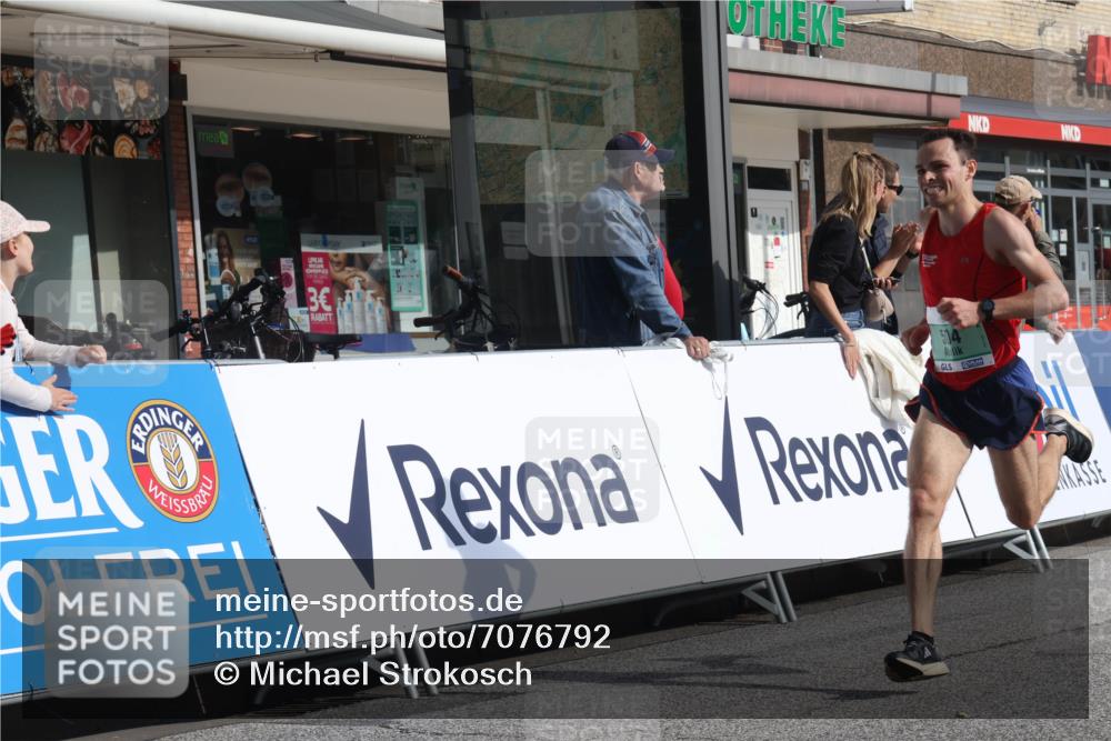 15.09.2024 - PSD Bank Halbmarathon Michael Strokosch http://msf.ph/oto/7076792 15.09.2024 11:09:46 Ziel 480, 504, 531 meine-sportfotos.de