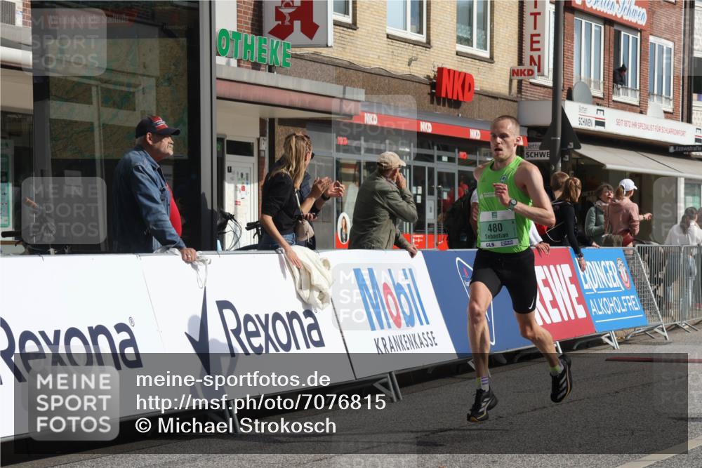 15.09.2024 - PSD Bank Halbmarathon Michael Strokosch http://msf.ph/oto/7076815 15.09.2024 11:09:47 Ziel 480, 490, 504, 531 meine-sportfotos.de