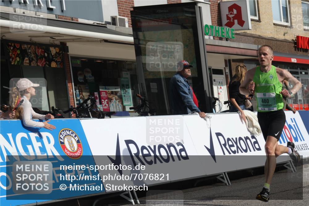 15.09.2024 - PSD Bank Halbmarathon Michael Strokosch http://msf.ph/oto/7076821 15.09.2024 11:09:48 Ziel 480, 490, 504, 514, 531 meine-sportfotos.de