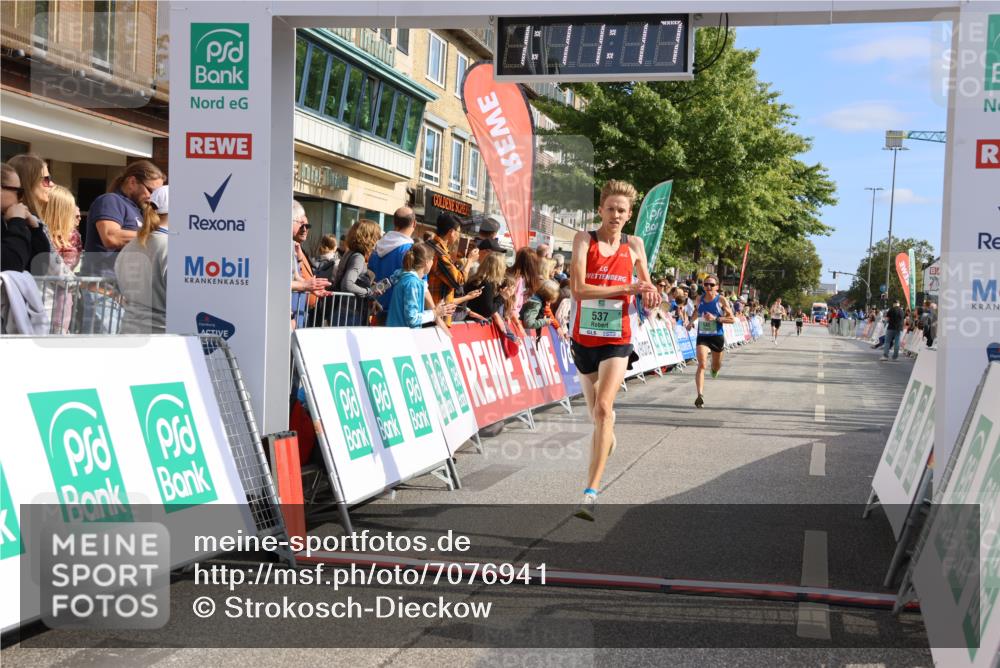 15.09.2024 - PSD Bank Halbmarathon Strokosch-Dieckow http://msf.ph/oto/7076941 15.09.2024 11:12:08 Ziel 485, 537, 545 meine-sportfotos.de