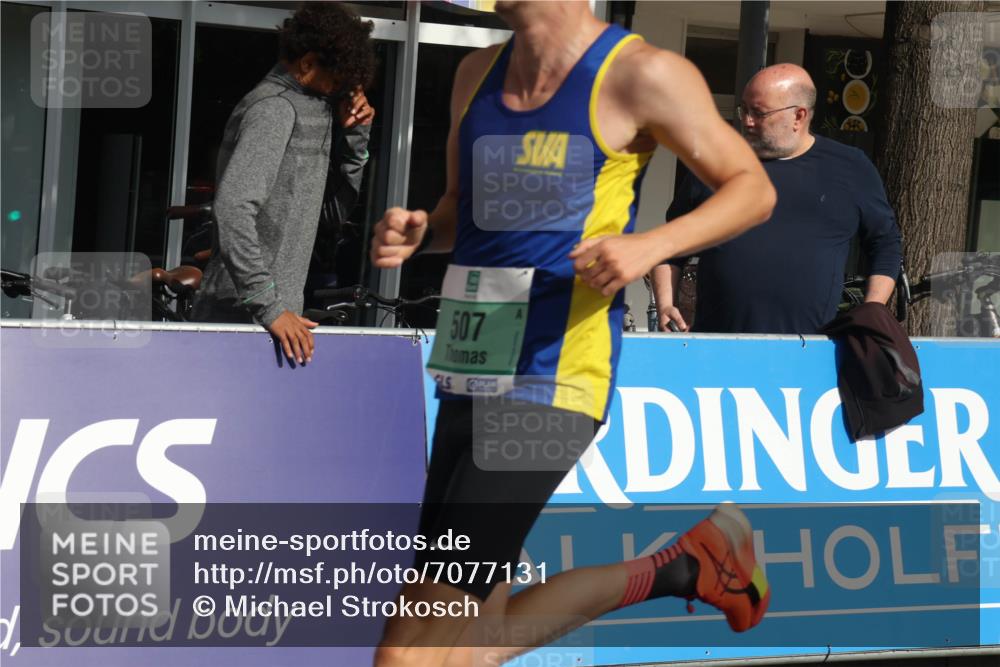 15.09.2024 - PSD Bank Halbmarathon Michael Strokosch http://msf.ph/oto/7077131 15.09.2024 11:10:17 Ziel 463, 478, 484, 501, 507, 519 meine-sportfotos.de