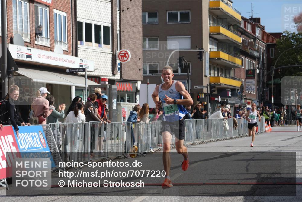 15.09.2024 - PSD Bank Halbmarathon Michael Strokosch http://msf.ph/oto/7077220 15.09.2024 11:10:30 Ziel 404, 512, 520, 840 meine-sportfotos.de