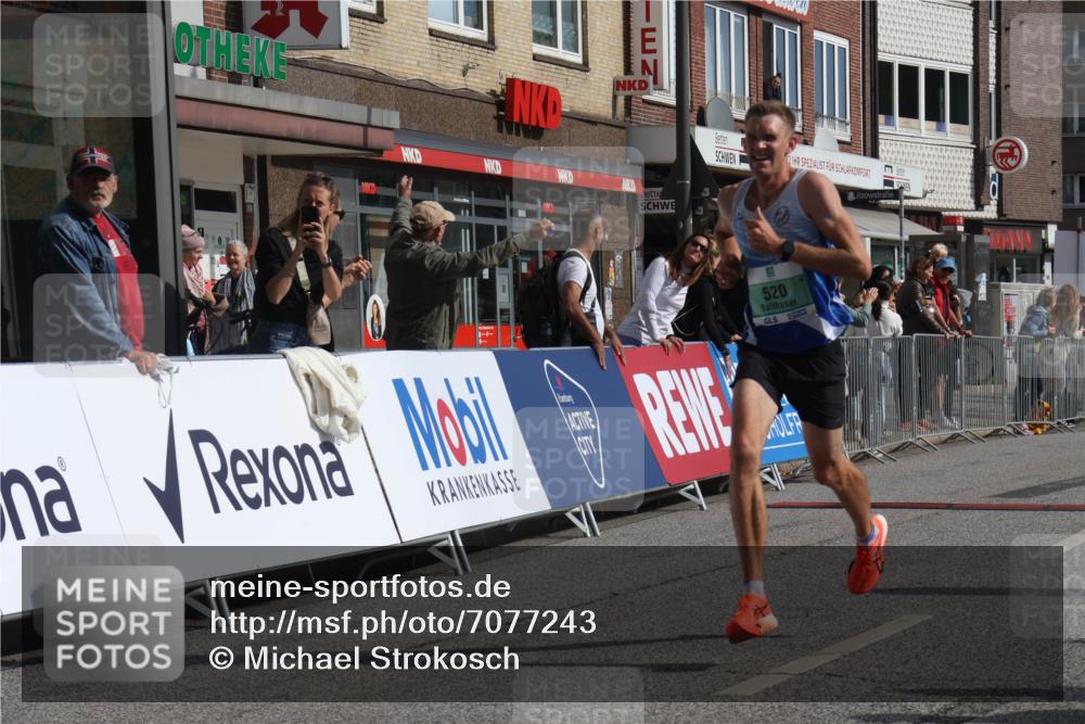 15.09.2024 - PSD Bank Halbmarathon Michael Strokosch http://msf.ph/oto/7077243 15.09.2024 11:10:31 Ziel 404, 512, 520, 840 meine-sportfotos.de