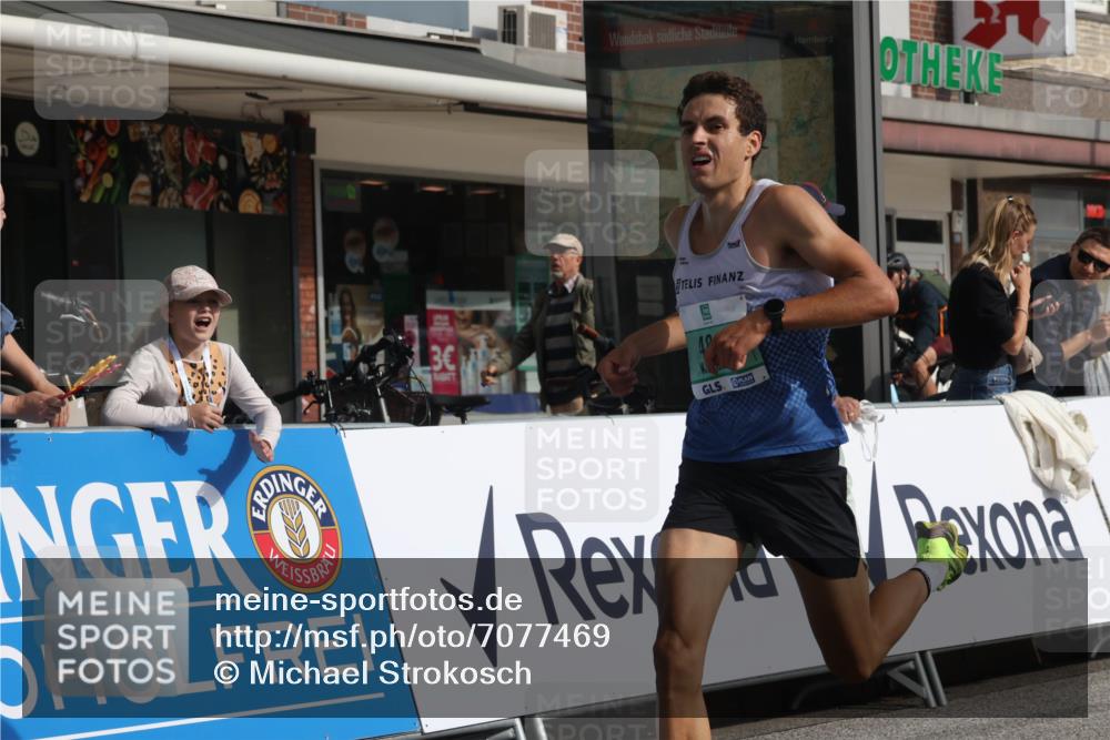 15.09.2024 - PSD Bank Halbmarathon Michael Strokosch http://msf.ph/oto/7077469 15.09.2024 11:10:52 Ziel 481, 511 meine-sportfotos.de