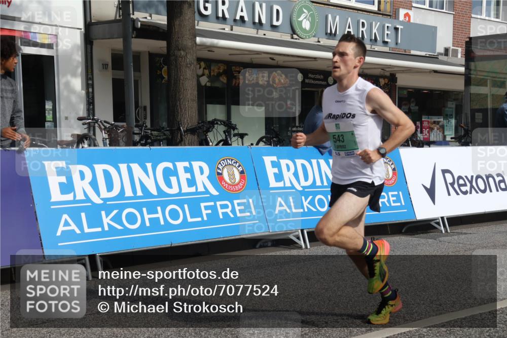 15.09.2024 - PSD Bank Halbmarathon Michael Strokosch http://msf.ph/oto/7077524 15.09.2024 11:11:04 Ziel 481, 513, 518, 523, 524, 543 meine-sportfotos.de