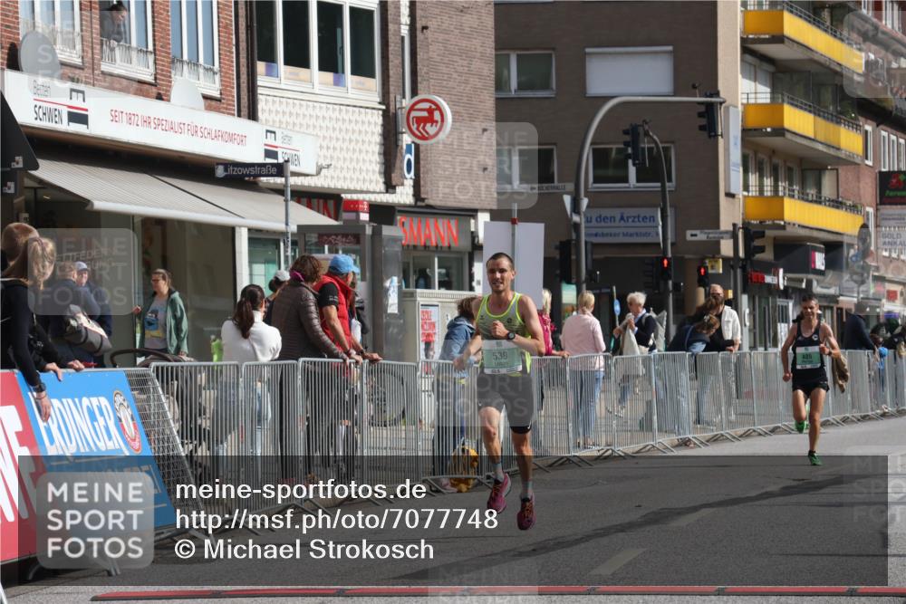 15.09.2024 - PSD Bank Halbmarathon Michael Strokosch http://msf.ph/oto/7077748 15.09.2024 11:11:38 Ziel 485, 515, 516, 539, 548 meine-sportfotos.de