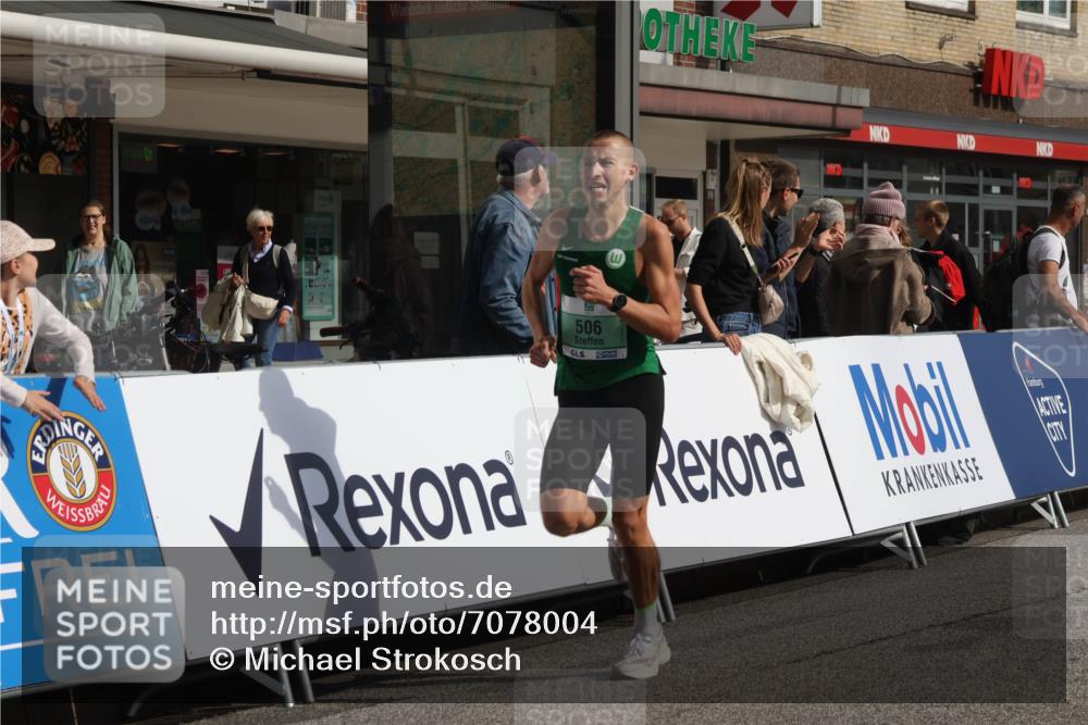 15.09.2024 - PSD Bank Halbmarathon Michael Strokosch http://msf.ph/oto/7078004 15.09.2024 11:12:07 Ziel 503, 506, 530, 537, 545 meine-sportfotos.de