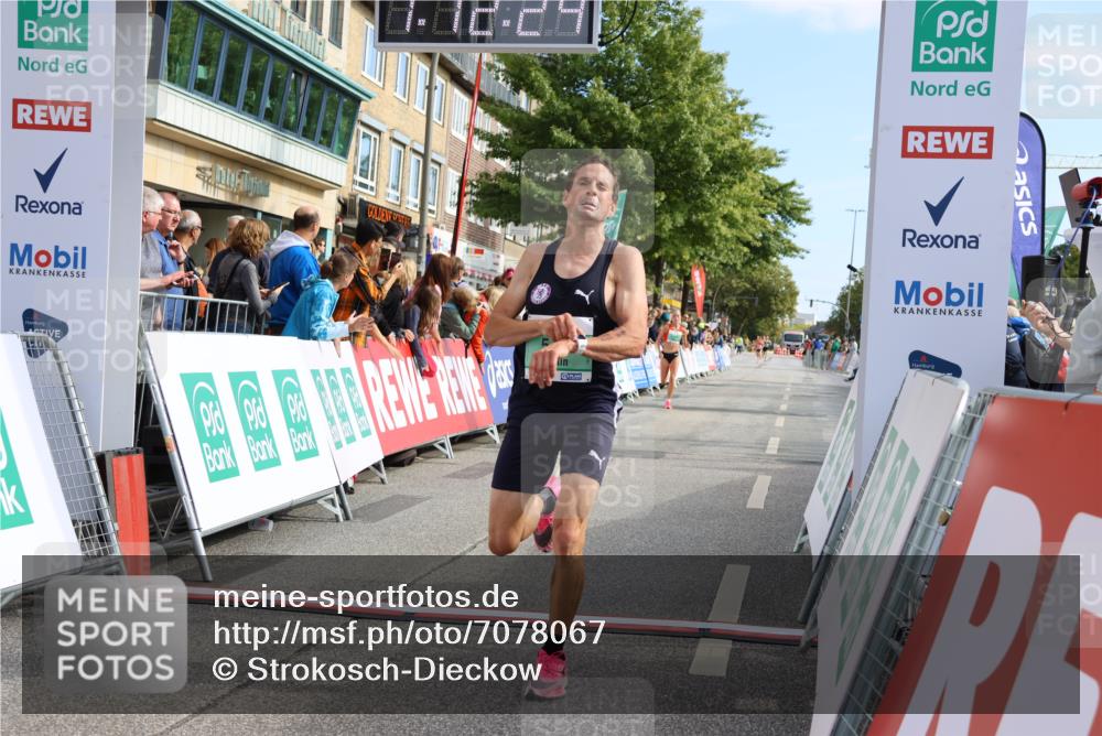 15.09.2024 - PSD Bank Halbmarathon Strokosch-Dieckow http://msf.ph/oto/7078067 15.09.2024 11:13:15 Ziel 517, 547, 844 meine-sportfotos.de
