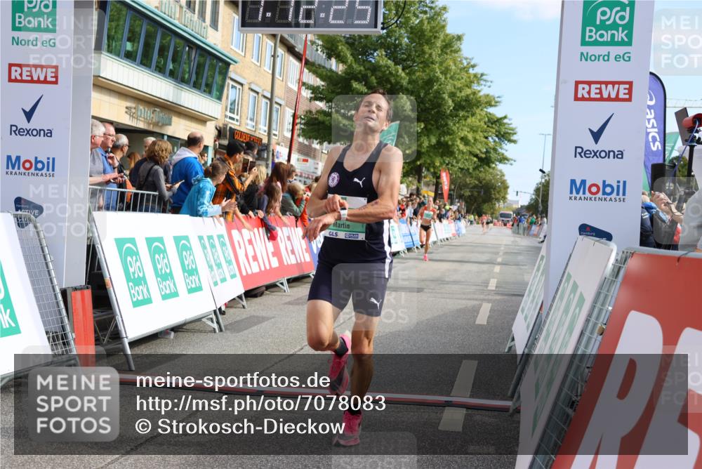 15.09.2024 - PSD Bank Halbmarathon Strokosch-Dieckow http://msf.ph/oto/7078083 15.09.2024 11:13:16 Ziel 517, 547, 844 meine-sportfotos.de