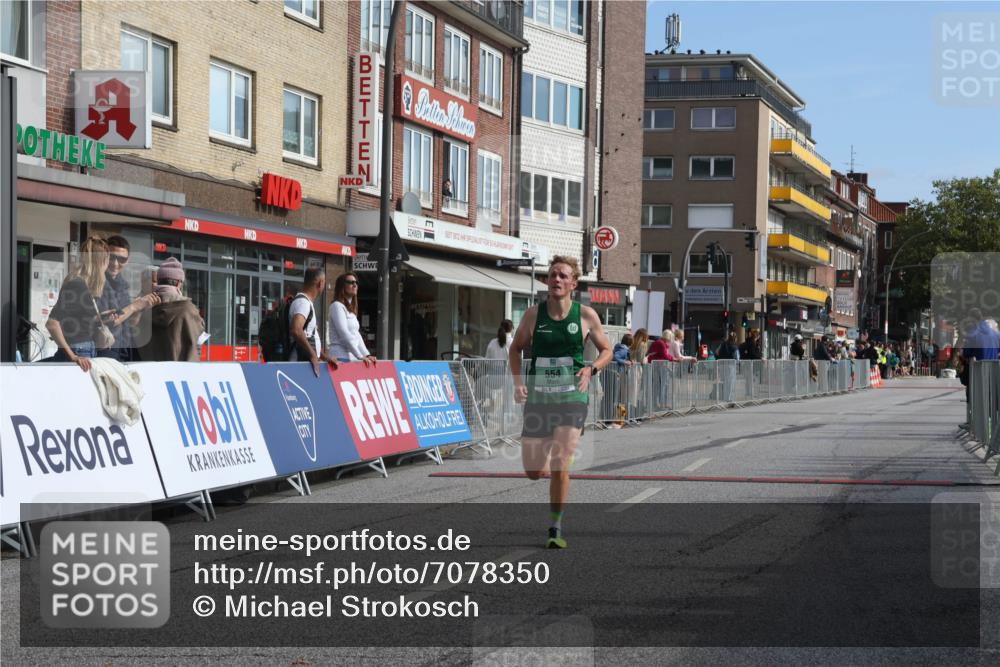15.09.2024 - PSD Bank Halbmarathon Michael Strokosch http://msf.ph/oto/7078350 15.09.2024 11:12:47 Ziel 517, 554, 566 meine-sportfotos.de