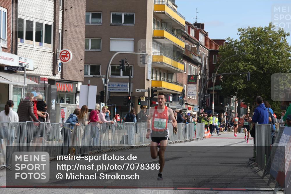15.09.2024 - PSD Bank Halbmarathon Michael Strokosch http://msf.ph/oto/7078386 15.09.2024 11:12:52 Ziel 517, 554, 566 meine-sportfotos.de