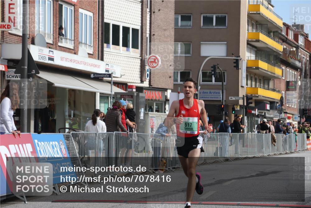 15.09.2024 - PSD Bank Halbmarathon Michael Strokosch http://msf.ph/oto/7078416 15.09.2024 11:12:54 Ziel 517, 554 meine-sportfotos.de