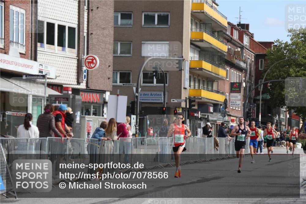 15.09.2024 - PSD Bank Halbmarathon Michael Strokosch http://msf.ph/oto/7078566 15.09.2024 11:13:17 Ziel 555, 556, 594, 844 meine-sportfotos.de