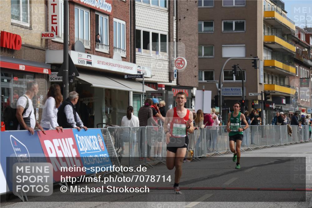 15.09.2024 - PSD Bank Halbmarathon Michael Strokosch http://msf.ph/oto/7078714 15.09.2024 11:13:27 Ziel 553, 555, 556, 594, 603, 657 meine-sportfotos.de