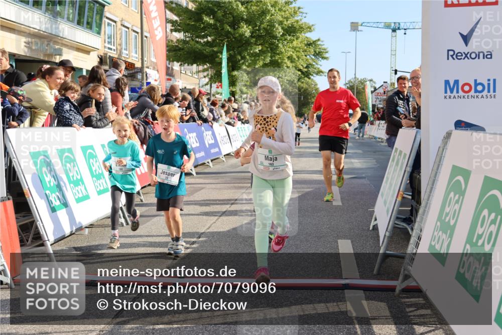 15.09.2024 - PSD Bank Halbmarathon Strokosch-Dieckow http://msf.ph/oto/7079096 15.09.2024 10:31:33 Ziel 25, 39, 72, 78, 126, 158, 160, 163, 191, 277, 287 meine-sportfotos.de