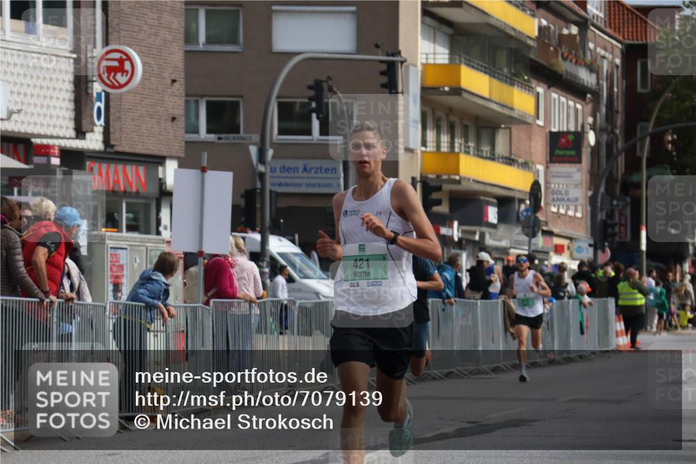 15.09.2024 - PSD Bank Halbmarathon Michael Strokosch http://msf.ph/oto/7079139 15.09.2024 11:14:07 Ziel 406, 421, 527, 549, 609, 612 meine-sportfotos.de