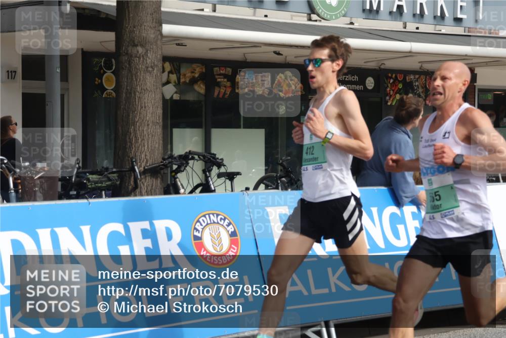 15.09.2024 - PSD Bank Halbmarathon Michael Strokosch http://msf.ph/oto/7079530 15.09.2024 11:14:38 Ziel 412, 540, 544, 564, 565, 568, 570, 845, 848 meine-sportfotos.de