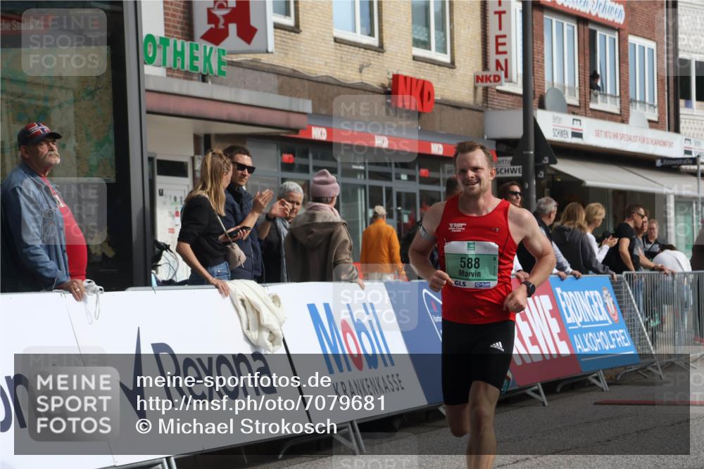 15.09.2024 - PSD Bank Halbmarathon Michael Strokosch http://msf.ph/oto/7079681 15.09.2024 11:14:50 Ziel 570, 588 meine-sportfotos.de